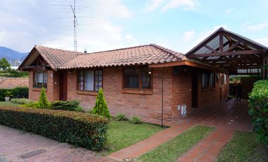 ARRIENDO CASA CAMPESTRE VALLES DE LA ALHAMBRA | ARRIENDOS MANIZALES
