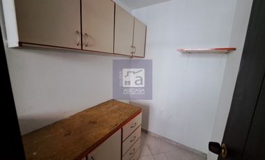 COD. 4130 - SE ARRIENDA APARTAMENTO - BARRIO: ANTONIA SANTOS