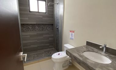 Casa de 3 recámaras en privada con amenidades en Conkal, Mérida