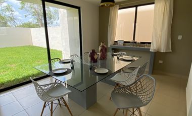 Casa de 3 recámaras en privada con amenidades en Conkal, Mérida