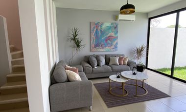 Casa de 3 recámaras en privada con amenidades en Conkal, Mérida