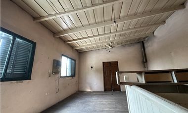 Campo en venta, 11 Has. con Casco Antiguo en Alegre, Ranchos.