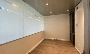 Oficina en Arriendo en Oficina dúplex 120 m2 en dos plantas