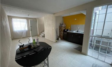 CASA EN HUEHUETOCA 3 RECAMARAS