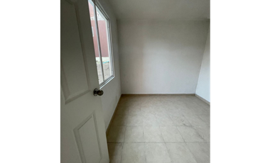 CASA EN HUEHUETOCA 3 RECAMARAS