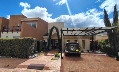 casa campestre en venta en quintas del molino. Cod V9224980