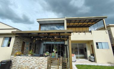 casa campestre en venta en quintas del molino. Cod V9224980