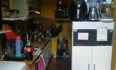 OPORTUNIDAD PRECIOSO DUPLEX 3 AMBIENTES CON  COCHERA JARDIN Y PATIO