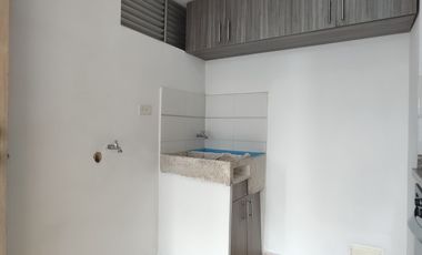 apartamento en venta en la floresta. Cod V30755