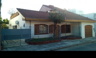 Chalet en Venta Ramos Mejia / La Matanza (A025 3088)