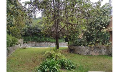 ARRIENDO CASA VITACURA LO CURRO CONDOMINIO