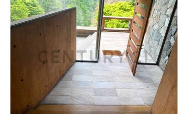 ARRIENDO CASA VITACURA LO CURRO CONDOMINIO