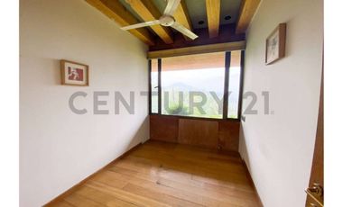 ARRIENDO CASA VITACURA LO CURRO CONDOMINIO