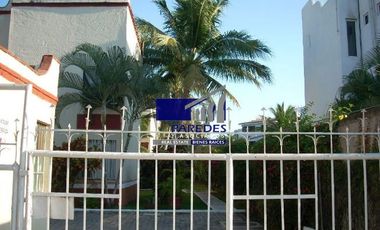 A56  pequeño departamento 2 recamaras Ixtapa