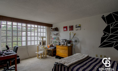Casa en Venta, Colonia La Herradura en 3 Niveles