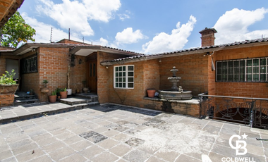 Casa en Venta, Colonia La Herradura en 3 Niveles