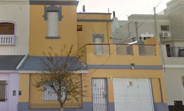 Casa  en Venta Caba / Buenos Aires (D038 1690)