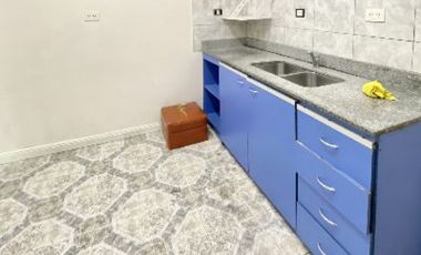 Casa  en Venta Caba / Buenos Aires (D038 1690)