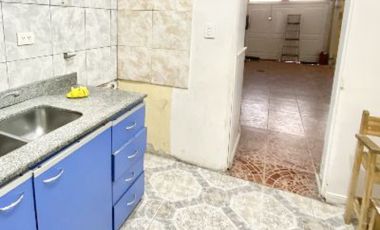 Casa  en Venta Caba / Buenos Aires (D038 1690)