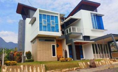 Rumah Villa 2 Lantai Luas 355 dekat BNS kota Batu Malang