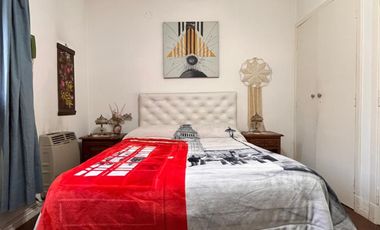 Chalet con dpto en venta