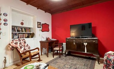 Chalet con dpto en venta