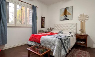 Chalet con dpto en venta