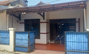 Rumah Strategis 100 Meteran SDN SMPN SMAN Cijerah Cimahi Selatan