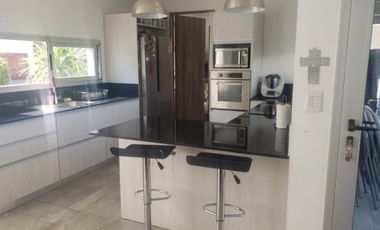 VENTA CASA 5 AMB CON PILETA   BRISAS DE ADROGUE