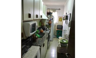 VENDO DEPARTAMENTO 4 AMBIENTES CON COCHERA PARA DOS VEHCULOS