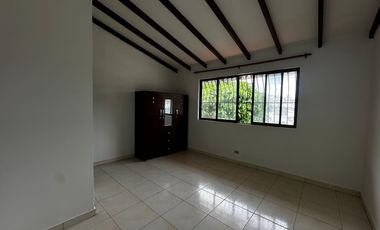 casa en arriendo en capri. Cod A120694