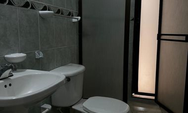 casa en arriendo en capri. Cod A120694