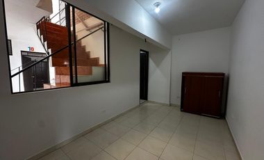 casa en arriendo en capri. Cod A120694