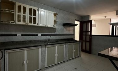 casa en arriendo en capri. Cod A120694