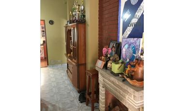 LAVALLOL 105, esquina GALLI, Isidro Casanova