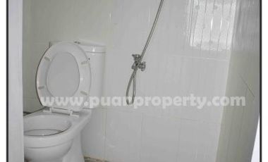RUMAH SIAP HUNI DI JL PAUS ,POSISI DI HOOK