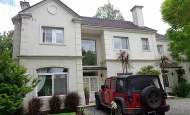 CASA EN VENTA EN FINCAS DE IRAOLA