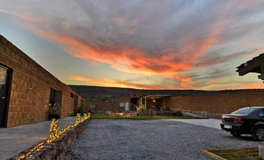 FINCA IDEAL PARA HOTEL CON  ESPACIO PARA RESTAURANTE