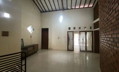 Rumah Luas di Bogor 4 Mnt ke Stasiun Cilebut 3 KT Hadap Timur J-44964