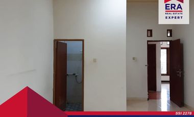Disewakan Rumah Duren Sawit