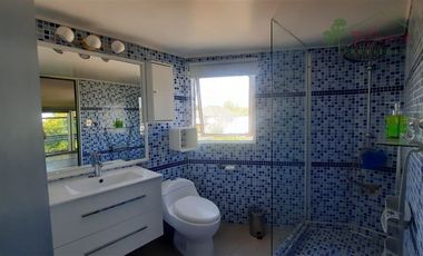 Casa en venta de 3D/3B Piscina en condominio Ñuñoa