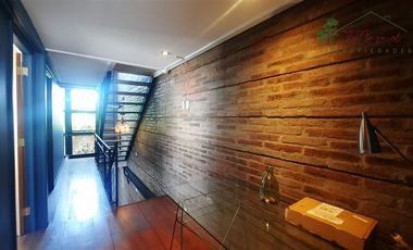 Casa en venta de 3D/3B Piscina en condominio Ñuñoa