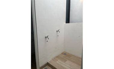 Dijual Town House  murah di tengah kota di Rawasari, Cempaka Putih
