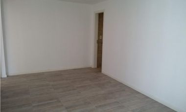 ** PH 2 ambientes a estrenar. P. baja. a la calle. Matheu y Neuquén