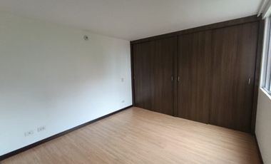 apartamento en arriendo en la cuenca. Cod A63867