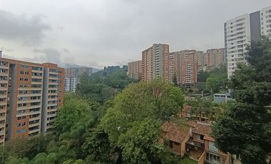 apartamento en arriendo en la cuenca. Cod A63867