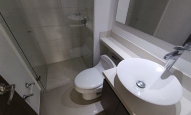 apartamento en arriendo en la cuenca. Cod A63867