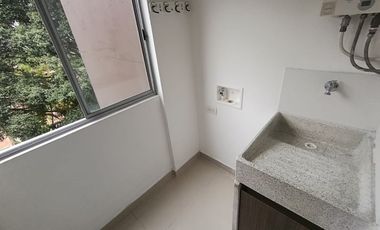 apartamento en arriendo en la cuenca. Cod A63867