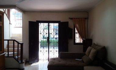 Dijual/Disewakan Rumah Taman Legian 3 Lippo Karawaci Tangerang Murah Lokasi Nyaman Bagus Strategis