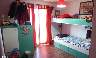OPORTUNIDAD CASA EN PLANTA ALTA CON GALPÓN LOCAL Y GARAJE